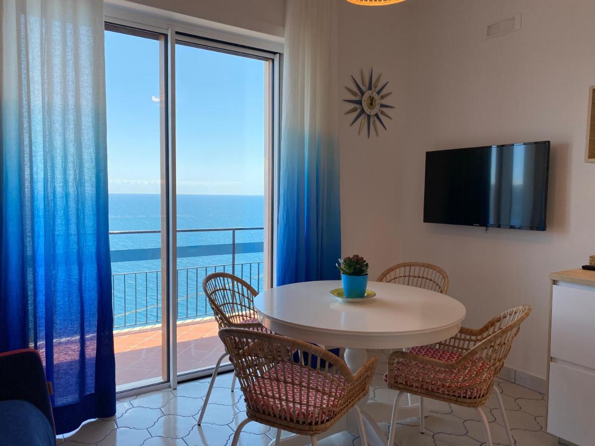 La Marea - Appartamento Panoramico Amalfi Bagian luar foto